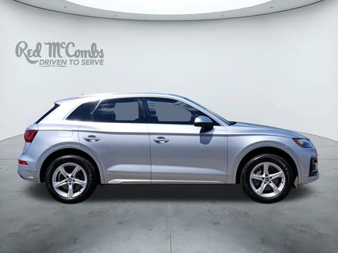Used 2021 Audi Q5 Premium w/ Convenience Package image 6