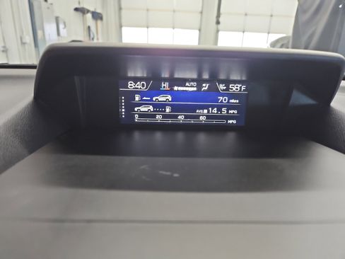 Used 2022 Subaru Forester Premium image 20