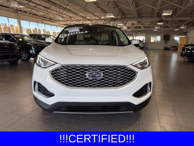 Certified 2024 Ford Edge SEL w/ Convenience Package AWD/4WD image 2