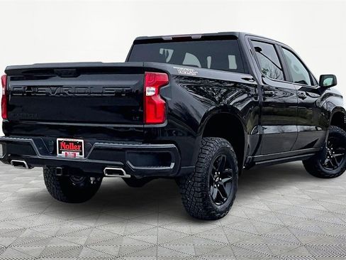 Used 2025 Chevrolet Silverado 1500 LT Trail Boss w/ Protection Package image 2