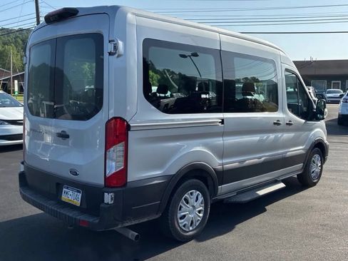 Used 2020 Ford Transit 150 XL RWD image 4