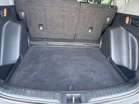 Used 2018 Honda CR-V Touring image 16