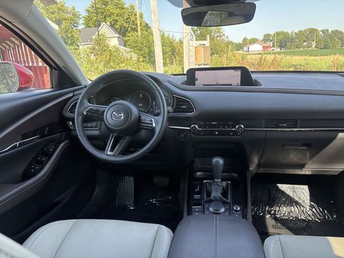 Used 2024 MAZDA CX-30 AWD 2.5 S w/ Premium Package image 2