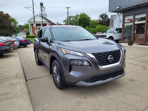 Used 2023 Nissan Rogue S AWD/4WD image 1