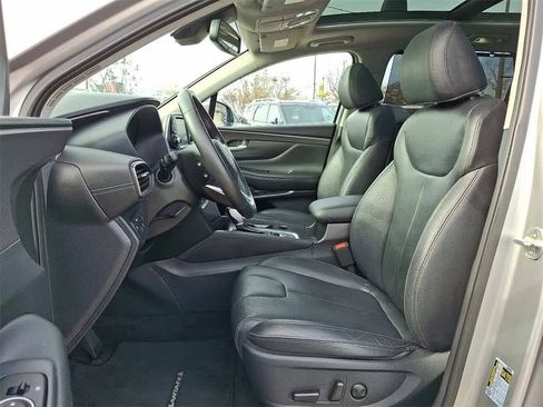 Used 2020 Hyundai Santa Fe SEL w/ Convenience + Premium Package image 13