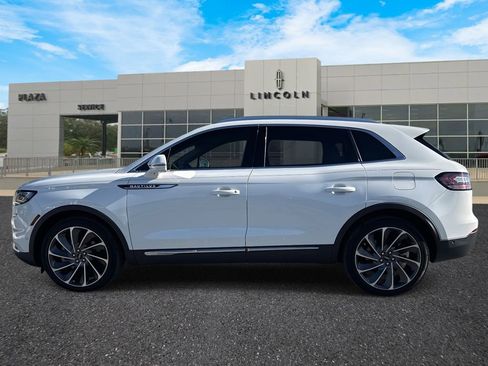 Used 2021 Lincoln Nautilus Reserve w/ Equipment Group 201A image 6