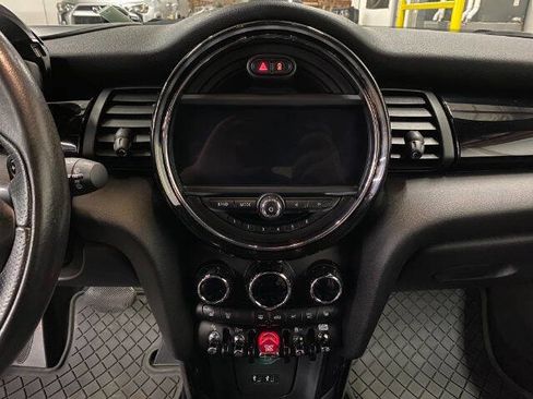 Used 2020 MINI Cooper S w/ Driver Assistance Package image 23