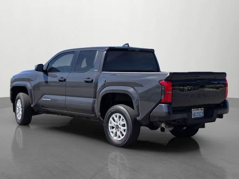 Used 2024 Toyota Tacoma SR5 image 4