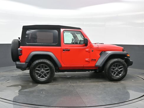 Used 2024 Jeep Wrangler Sport S image 7