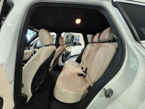 Used 2018 BMW X1 sDrive28i FWD image 15