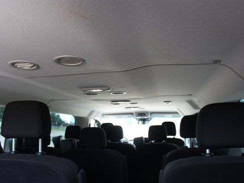 Used 2025 Ford Transit 350 XLT RWD image 9