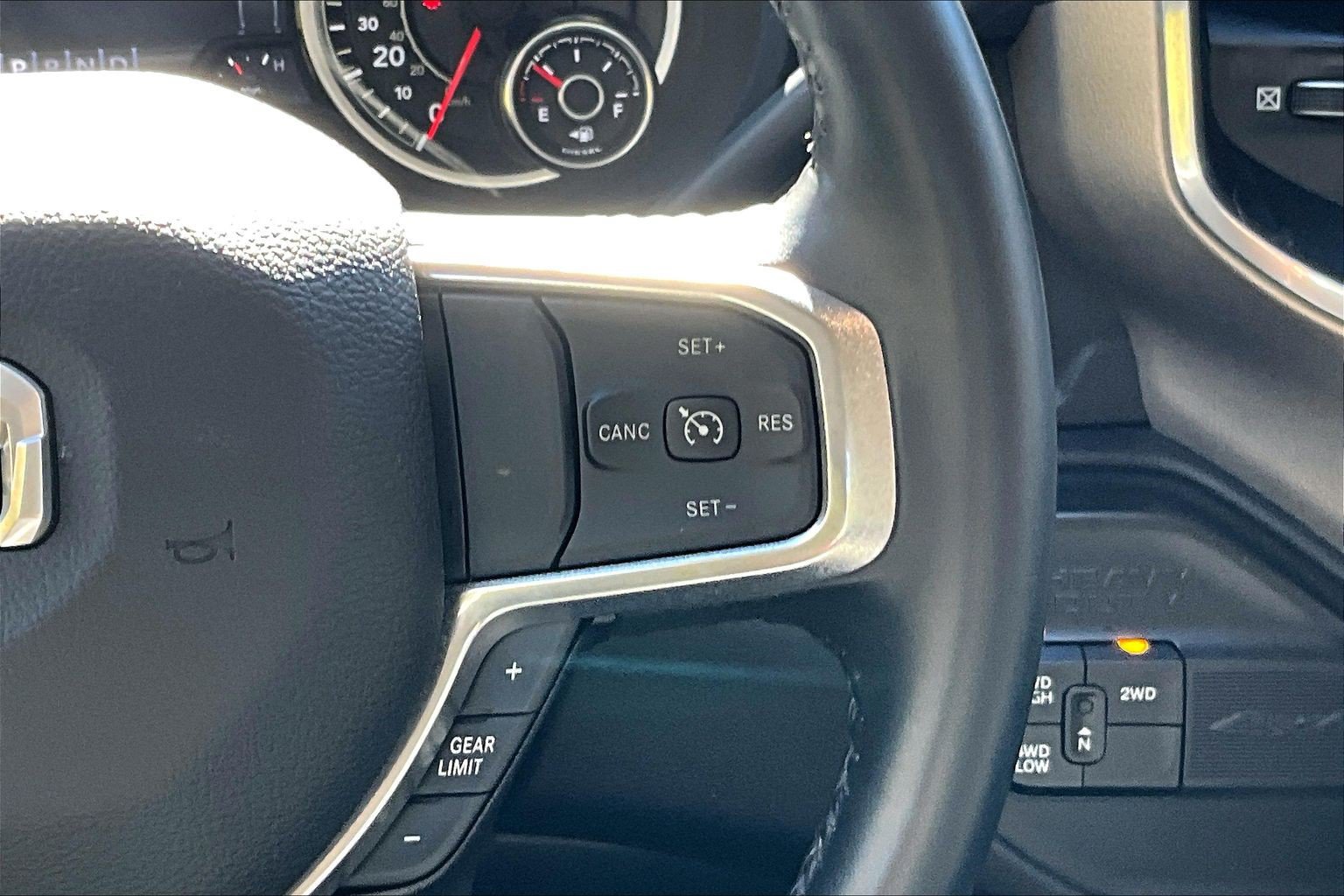 Used 2023 RAM 3500 Laramie AWD/4WD image 23