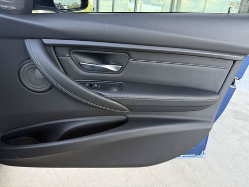 Used 2018 BMW M3 w/ Competition Package RWD image 32