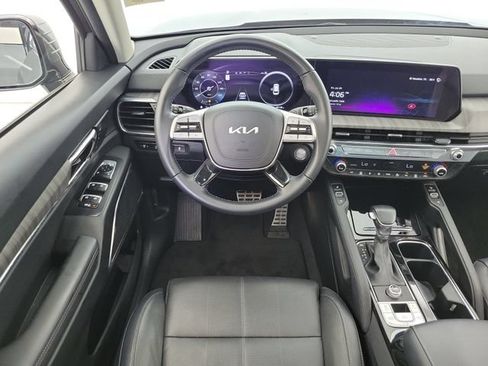Used 2024 Kia Telluride SX FWD image 16