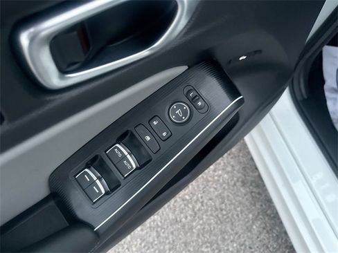 Certified 2025 Honda Civic Sport Touring image 20