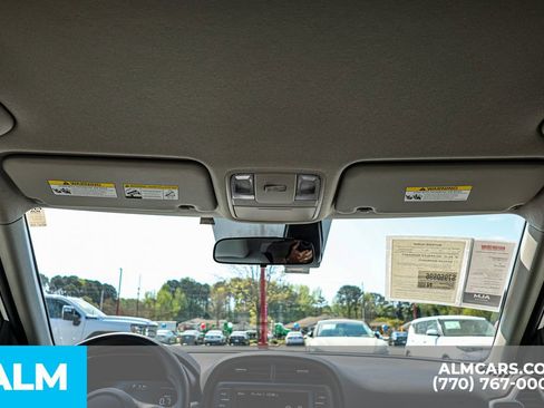 Used 2025 Kia Soul LX FWD image 52