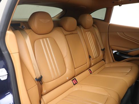 Used 2026 Aston Martin DBX 707 AWD/4WD image 22