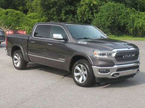 Used 2021 RAM 1500 Limited AWD/4WD image 3