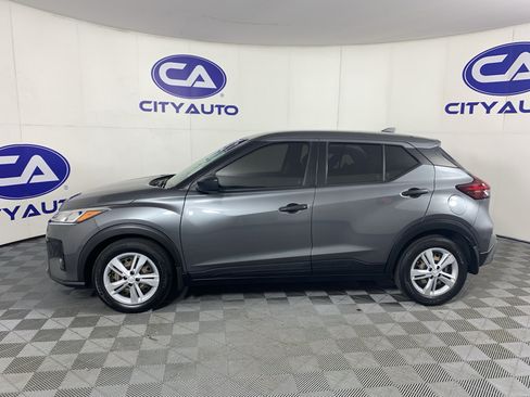 Used 2021 Nissan Kicks S FWD image 6