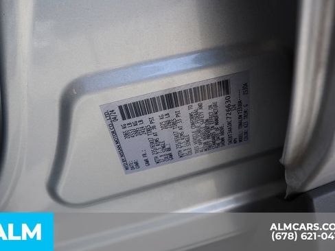 Used 2024 Nissan Rogue S FWD image 37