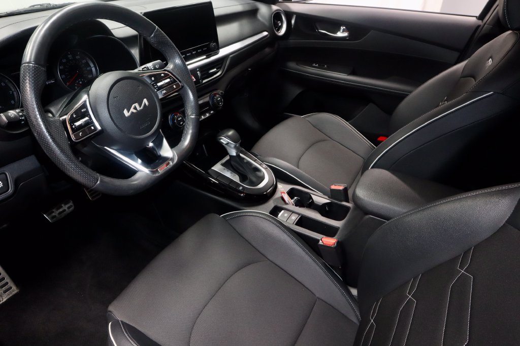 Used 2024 Kia Forte GT-Line FWD image 24