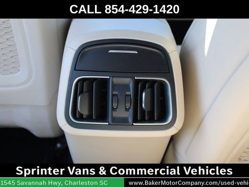 Used 2017 Maserati Levante S AWD/4WD image 40