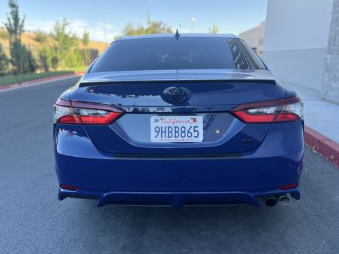 Used 2023 Toyota Camry SE w/ Convenience Package FWD image 12