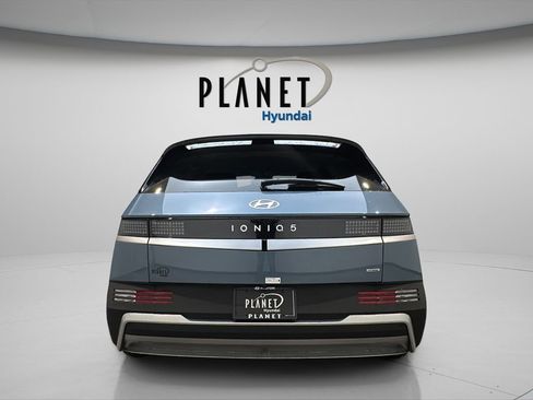 New 2026 Hyundai Ioniq 5 SEL AWD/4WD image 5