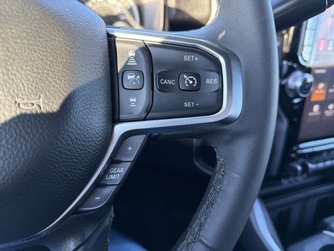 Used 2025 RAM 3500 Big Horn image 13