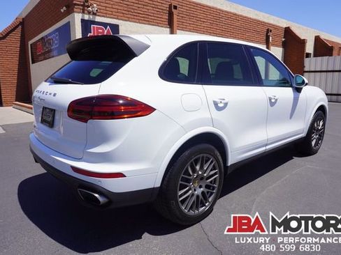 Used 2017 Porsche Cayenne Platinum Edition AWD/4WD image 74