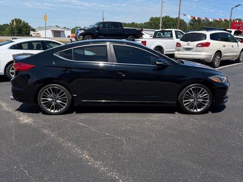 Used 2017 Hyundai Elantra Sport w/ Sport Premium Package 06 FWD image 2