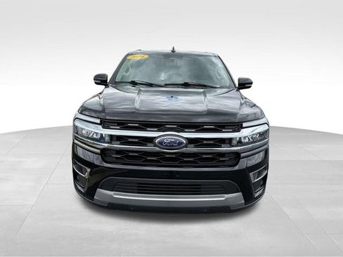 Used 2024 Ford Expedition Limited image 2