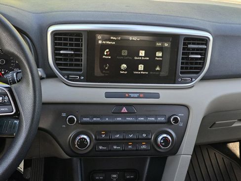Used 2020 Kia Sportage LX FWD image 16