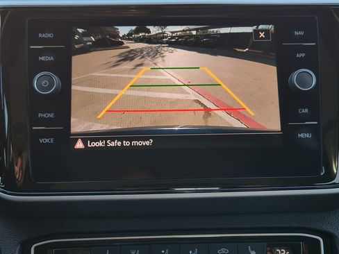 Used 2021 Volkswagen Atlas SEL image 18