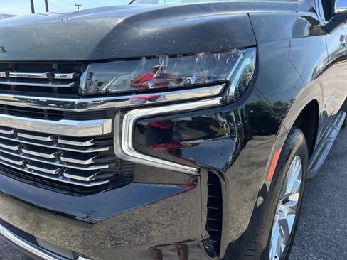 Used 2024 Chevrolet Suburban Premier AWD/4WD image 9
