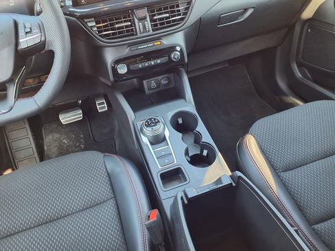 Used 2024 Ford Escape ST-Line w/ Tech Pack #1 image 15