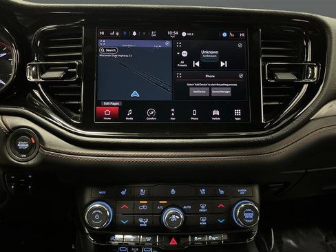 Used 2024 Dodge Durango GT image 9