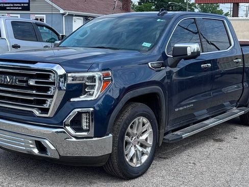 Used 2021 GMC Sierra 1500 SLT RWD image 2