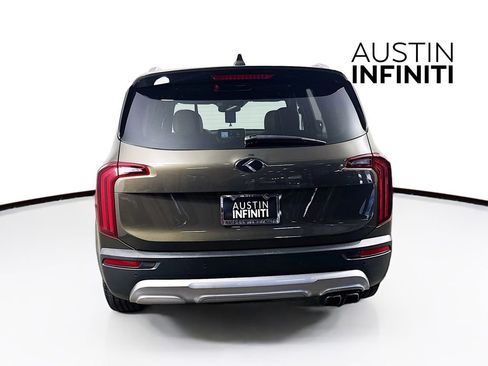 Used 2020 Kia Telluride SX FWD image 6