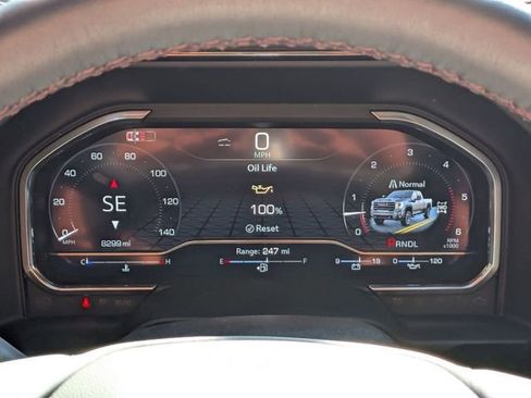 Used 2025 GMC Sierra 2500 AT4X image 16