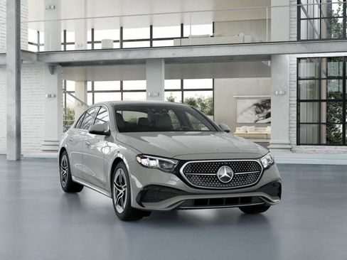 New 2026 Mercedes-Benz E 350 4MATIC Sedan image 9