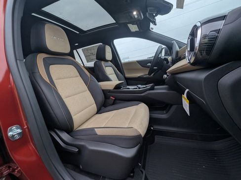 New 2026 Chevrolet Equinox ACTIV w/ LPO, Floor Liner Package image 13