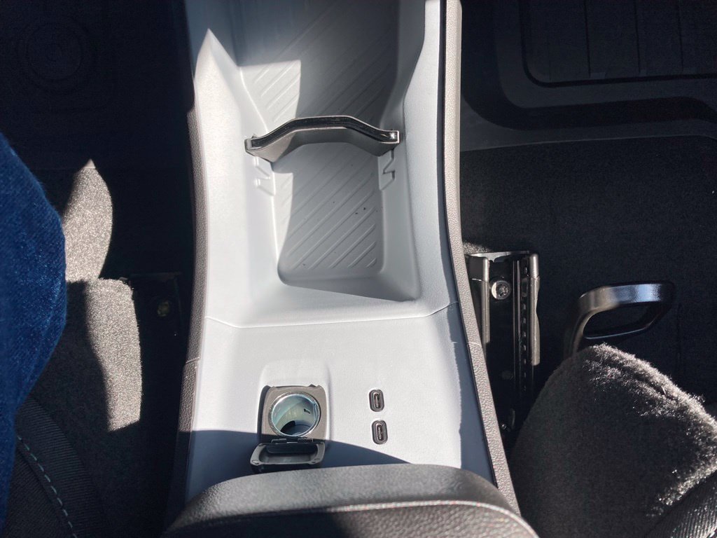 New 2027 Chevrolet Bolt LT w/ Comfort Package FWD image 14