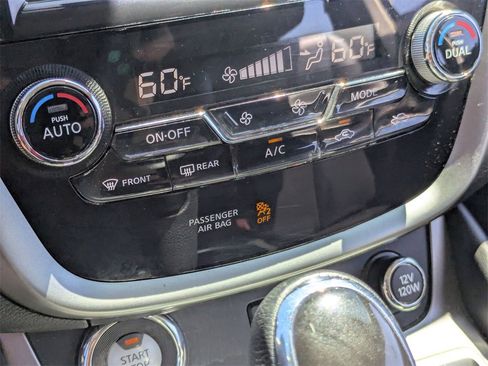 Used 2023 Nissan Murano SV image 22