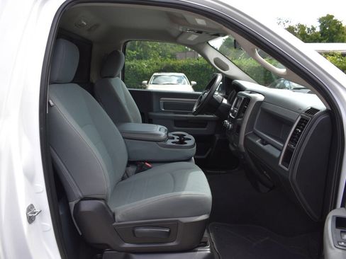 Used 2018 RAM 1500 Tradesman w/ Power & Remote Entry Group image 9