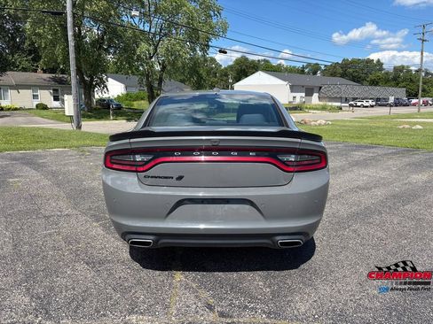 Used 2019 Dodge Charger SXT w/ Driver Confidence Group AWD/4WD image 10