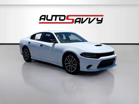 Used 2023 Dodge Charger R/T RWD image 1