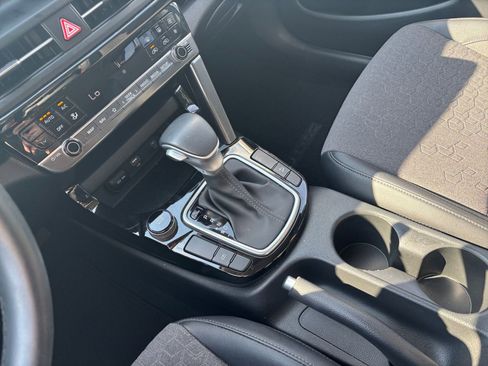 Used 2025 Kia Seltos S image 39