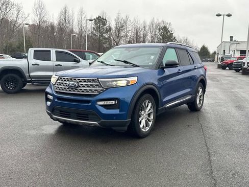 Used 2023 Ford Explorer Limited w/ Equipment Group 301A image 8