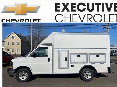 New 2025 Chevrolet Express 3500 w/ Power Convenience Package